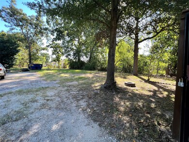 767 Enterprise St, Houston, TX 77088 - photo 4