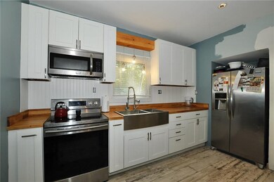 2108 N B St, Elwood, IN 46036 - photo 7