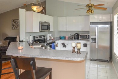 2331 SW Kent Cir Port St Lucie-large-006