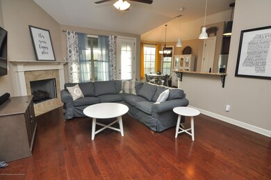 Cozy Fireplace in Great RM