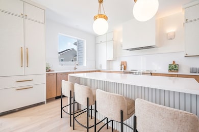 15-17 Jewett Place unit 2, Newton, MA 02458 - photo 6