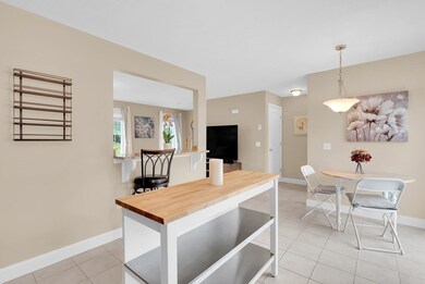 17 Messenger St unit 4, Plainville, MA 02762 - photo 6