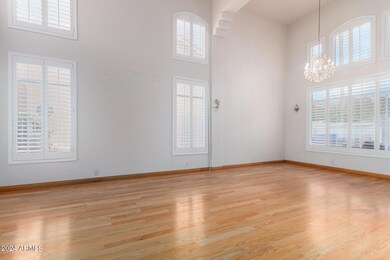 Huge ceilings!