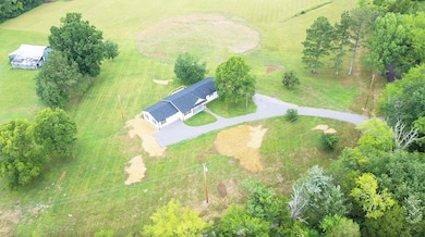 650 Himesville Rd, Shelbyville, TN 37160 - photo 2