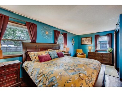 07 Master Bedroom