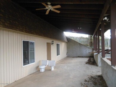 4906 Roman dr 010
