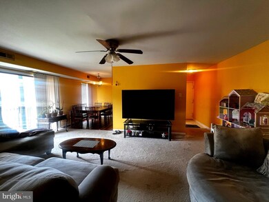 7598 Gales Ct unit 202, Manassas, VA 20109 - photo 2