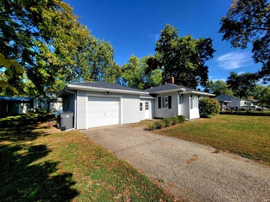 1205 E Reynolds St, Goshen, IN 46528 - photo 4