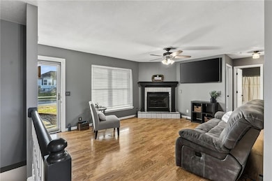 800 E 14th St, Kearney, MO 64060 - photo 4