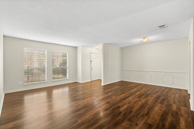 1137 Country Place Dr, Houston, TX 77079 - photo 6