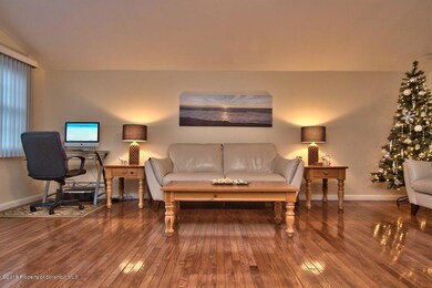 3721 Winfield Ave, Moosic, PA 18507 - photo 6