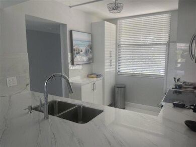 1721 Whitehall Dr unit 404, Davie, FL 33324 - photo 6