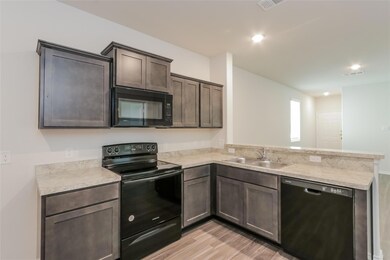 1300 Jonah Ln, Ennis, TX 75119 - photo 7