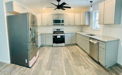 246 Aspen Dr, Milford, PA 18337 - photo 7