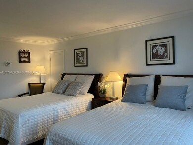 19201 Collins Aveavailbnow unit 640, Sunny Isles Beach, FL 33160 - photo 2