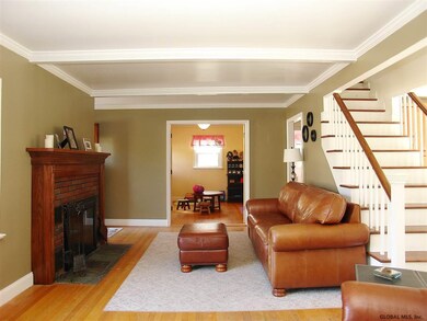 19 Friar Tuck Rd, Albany, NY 12203 - photo 5