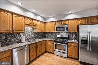 400 Williamsburg Ct, Marlton, NJ 08053 - photo 3