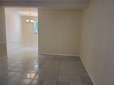 LIVING ROOM AREA