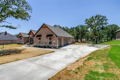 512 Ford Flats, Springtown, TX 76082 - photo 3