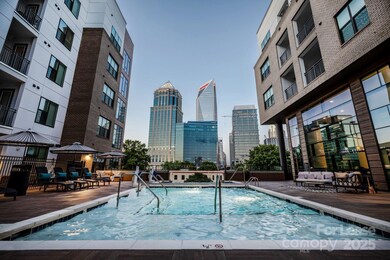 101 W Morehead St unit S1B, Charlotte, NC 28202 - photo 2