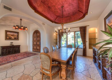 005_Dining and Foyer