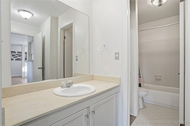 6732 S Lewis Ave unit 312, Tulsa, OK 74136 - photo 5