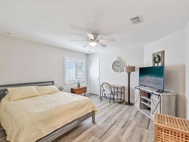 1979 Whitney Oaks Blvd, Clearwater, FL 33760 - photo 7