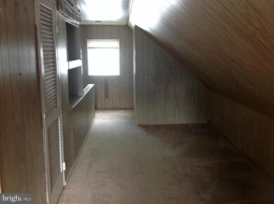 126 Polk Dr, Manassas Park, VA 20111 - photo 6