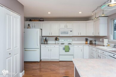 8148 Sandy Cir Anchorage AK-large-007-26