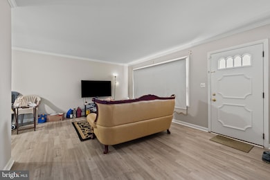 2308 Hamiltowne Cir, Rosedale, MD 21237 - photo 4