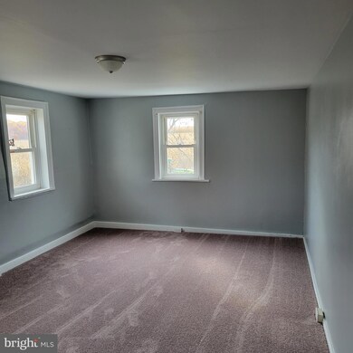 2095 Hosensack Rd unit C, Palm, PA 18070 - photo 6