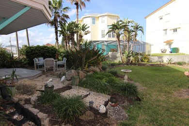 stairs from bottom level to beach