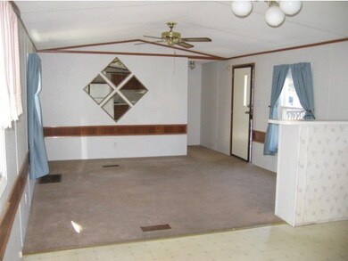 19 Roland Dr, Allenstown, NH 03275 - photo 6