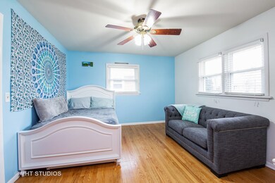 354 E Saint Charles Rd, Elmhurst, IL 60126 - photo 4