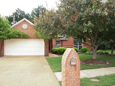 Wonderful Curb Appeal with Professional Landscapin