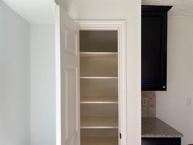 3218 Edgecreek Dr, Houston, TX 77066 - photo 6