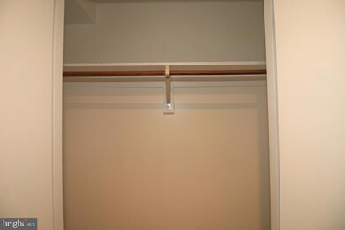 1302 Rhode Island Ave NW unit B, Washington, DC 20005 - photo 5