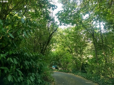 2680 Gloria Dr, West Linn, OR 97068 - photo 2