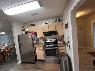 17 Benfield Cir, Cartersville, GA 30121 - photo 6