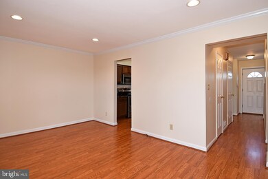 6042 Saint Moritz Dr, Temple Hills, MD 20748 - photo 6