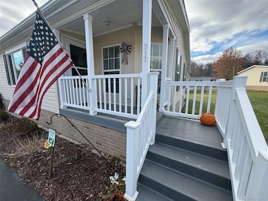 312 Brittany Terrace unit 312, Rock Tavern, NY 12575 - photo 3