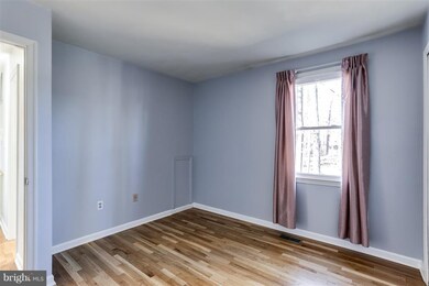 6045 Misty Arch Run, Columbia, MD 21044 - photo 3