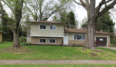 Stone, stucco, wood exterior