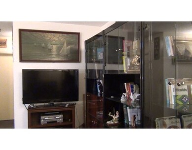 46 Amesbury St unit 2A, Lawrence, MA 01840 - photo 3