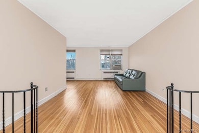 2600 Henry Hudson Pkwy unit 5D, Bronx, NY 10463 - photo 6