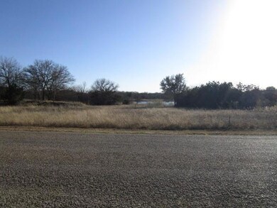 4109 Whitecrest Dr, Whitney, TX 76692 - photo 4