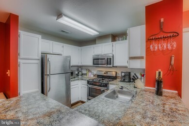 4926 Stone Shop Cir, Owings Mills, MD 21117 - photo 4