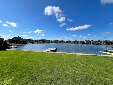 8845 Doubletree Dr N, Crown Point, IN 46307 - photo 3