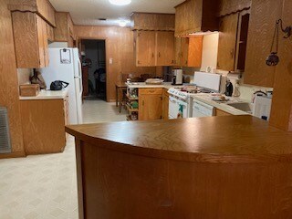 1614 Huge Oaks St, Houston, TX 77055 - photo 4