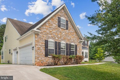 7201 Glen Pine St, Glenn Dale, MD 20769 - photo 2